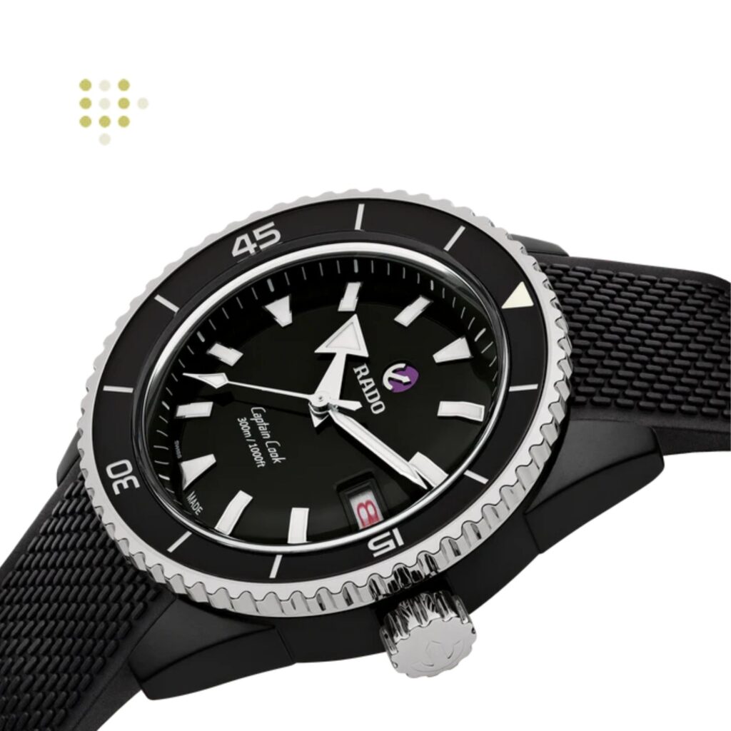 Dong-Ho-Nam-Rado-Captain-Cook-High-Tech-Ceramic-Diver-R32129158-2